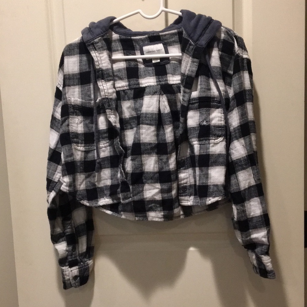 American Eagle Outfitters crop buttonlDown distress flannel plaid hoodie shirtXS